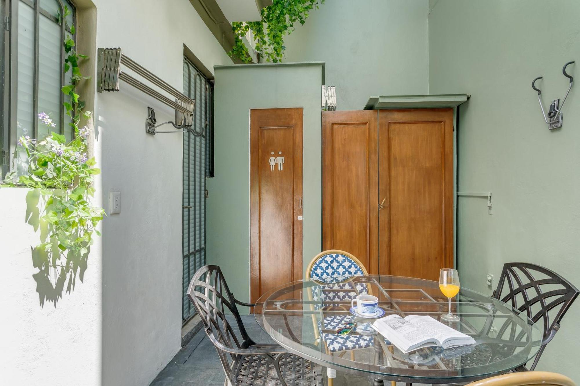 ホテル The Condesa House メキシコシティ エクステリア 写真